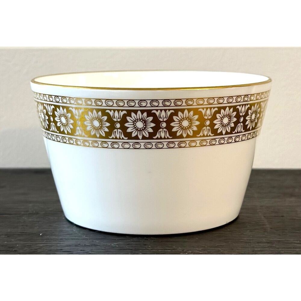 Wedgwood Bone China "Marguerite" Open Sugar Bowl